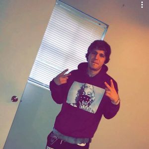 Meet your Posher, Devon